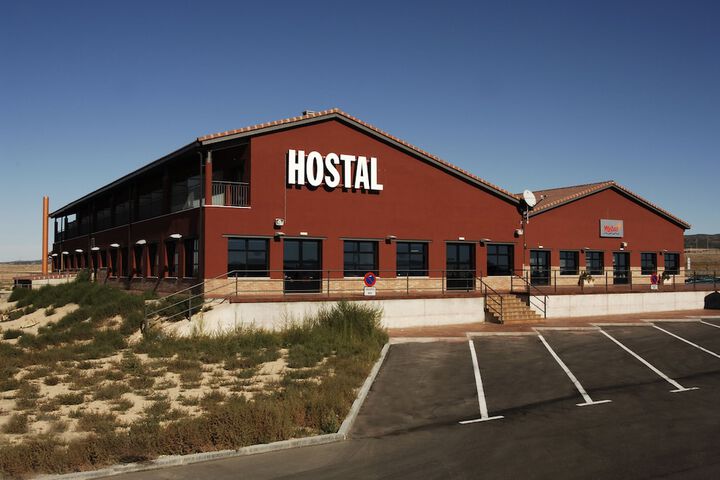 Exterior of Ashotels Monreal Del Campo