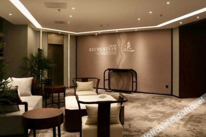 Hotel Interior 14 of 25