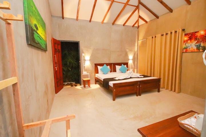 Room 4 of 67