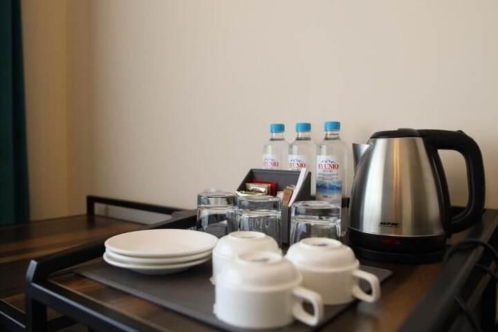 Breakfast/Coffee Service 34 of 51
