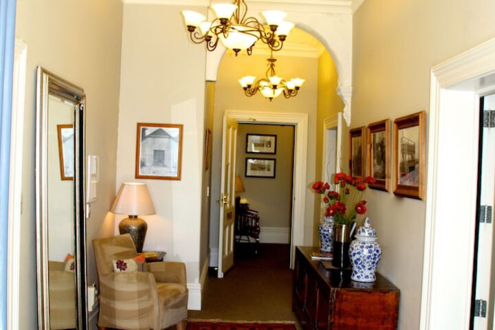 Room 4 of 70