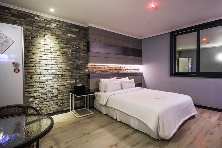 Room 36 of 118