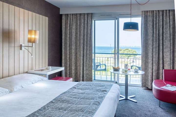Room 10 of 56