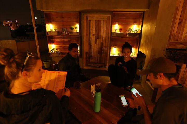 Dining 46 of 65