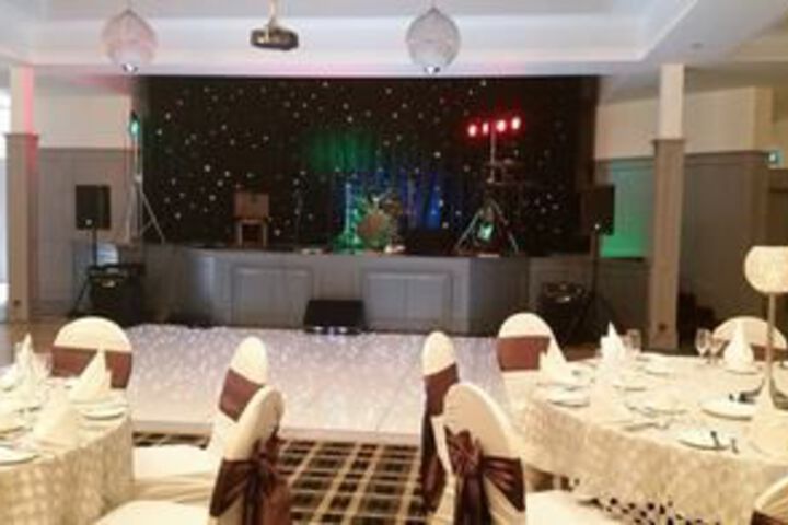 Ballroom/Hall 25 of 110