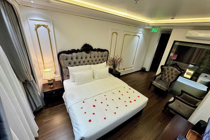 Room 29 of 165