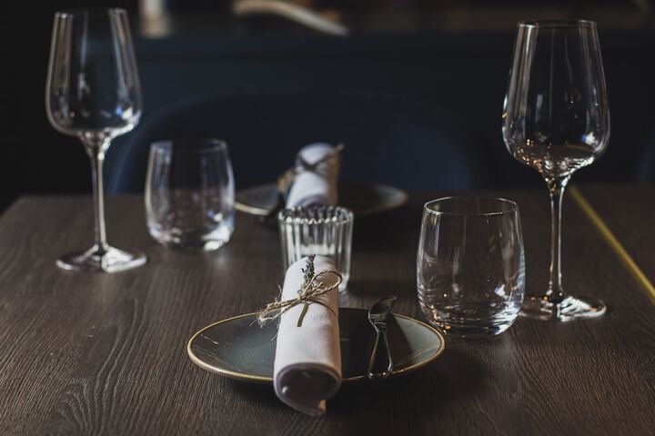 Dining 58 of 108