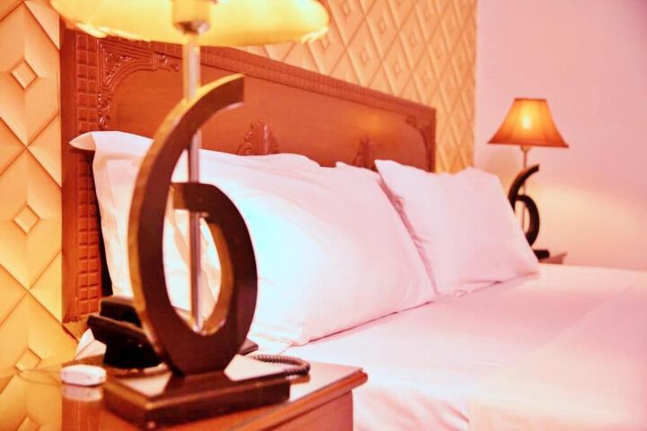 Room 17 of 20