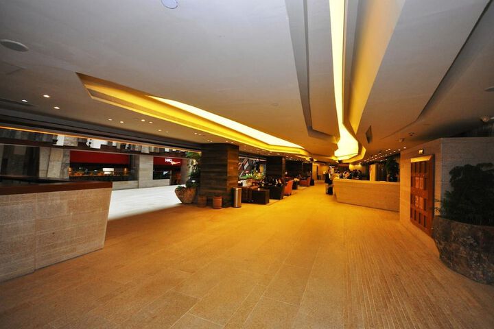 Lobby Photos