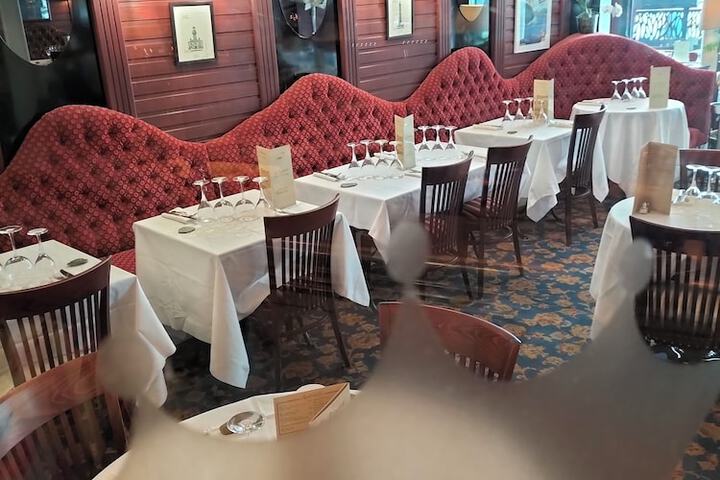 Dining 85 of 116