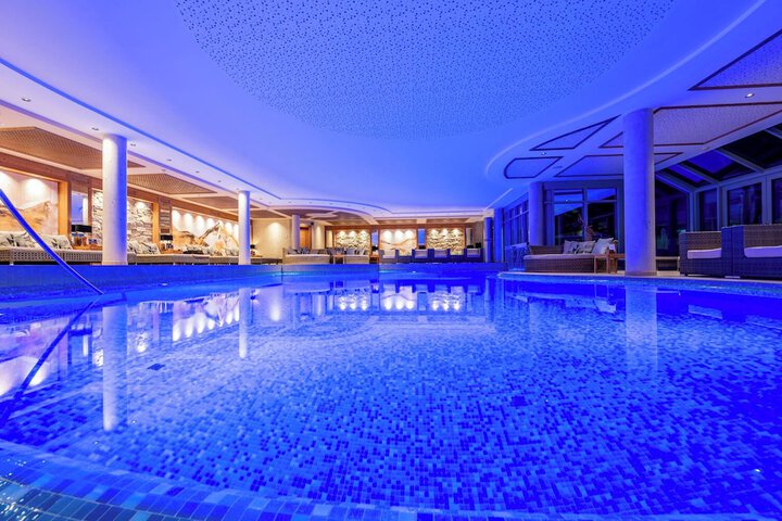 Pool 81 of 101