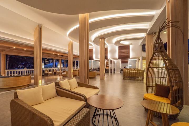 Lobby Entry