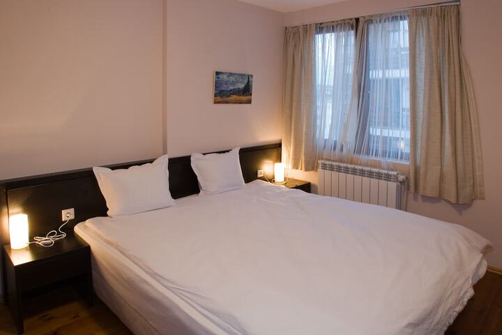 Room 7 of 17