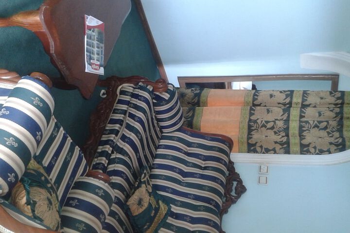Room 9 of 23