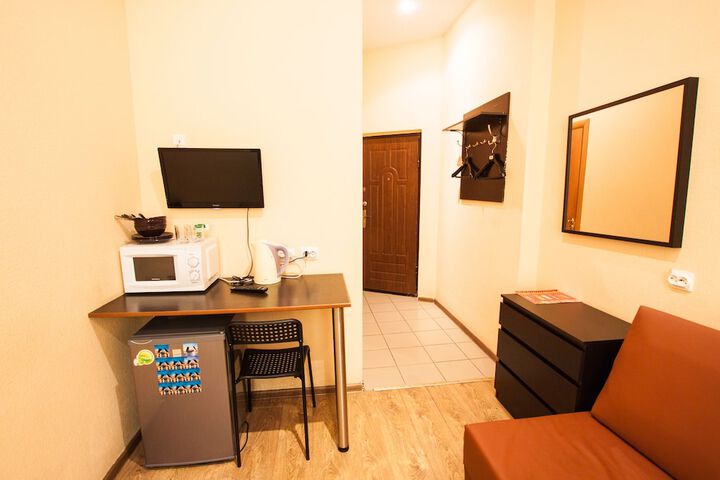 Room 9 of 22