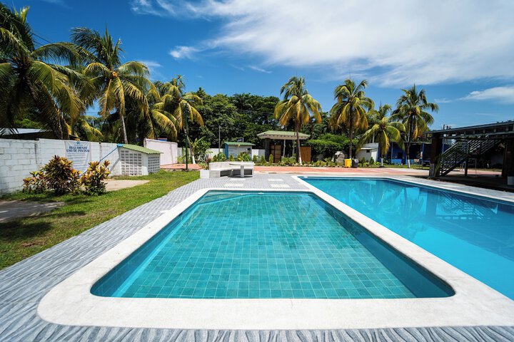 Pool 22 of 37