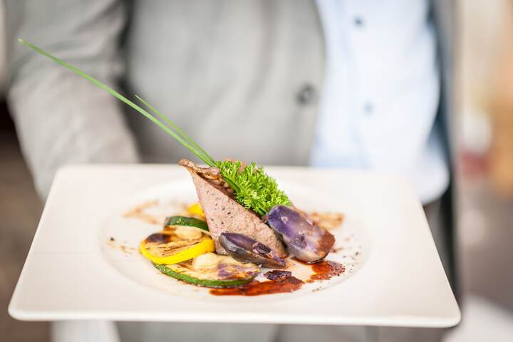 Dining 50 of 81