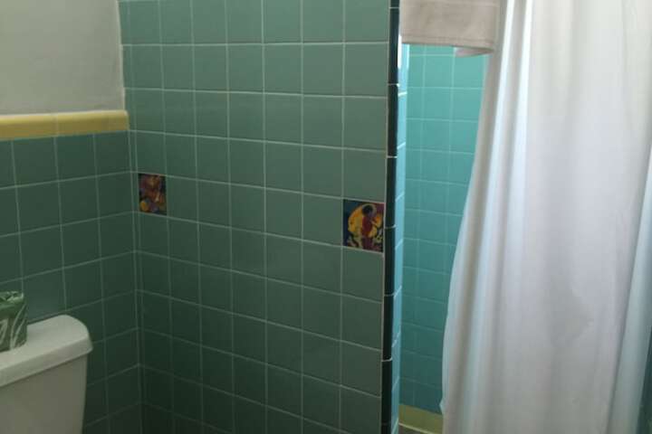 Room 69 of 131