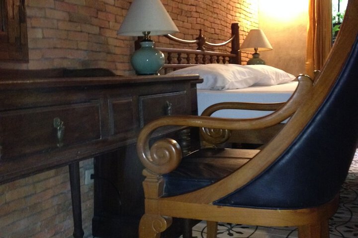 Room 8 of 47