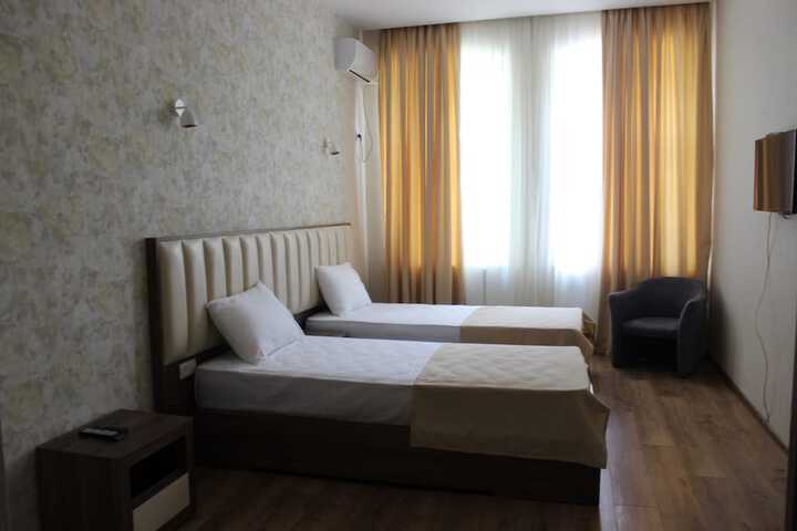 Room 5 of 5