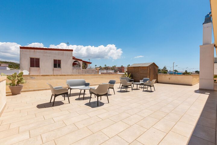 Terrace/Patio 10 of 43
