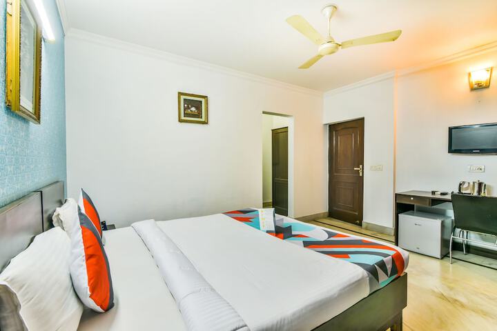 Room 17 of 21