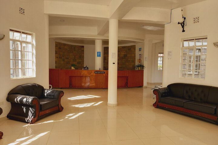 Hotel 2 of 43