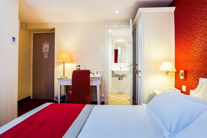 Room 19 of 55