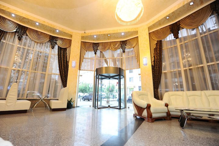 Hotel 3 of 107