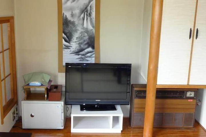 Room 7 of 41