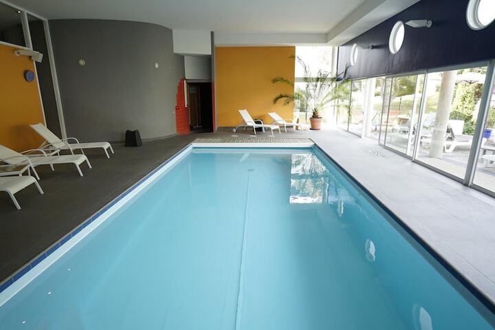 Pool 31 of 71