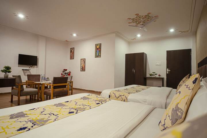 Room 21 of 33