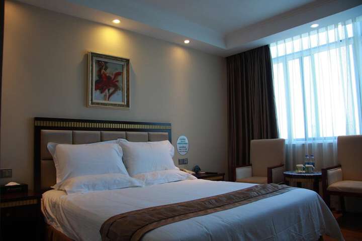 Room 22 of 42