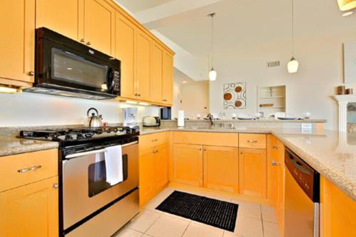 #216ROS Beachfront Bliss III Holiday Home in San Diego, CA