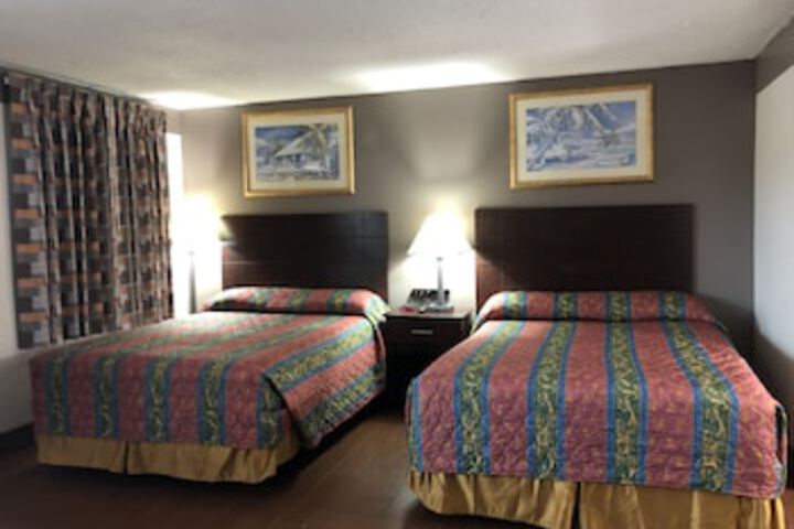 Room 31 of 114