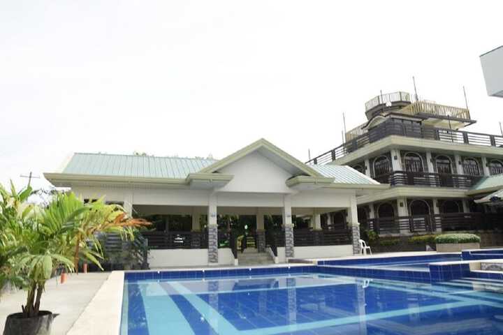 Exterior of Villa Esmeralda Bryans Resort Hotel and Restaurant