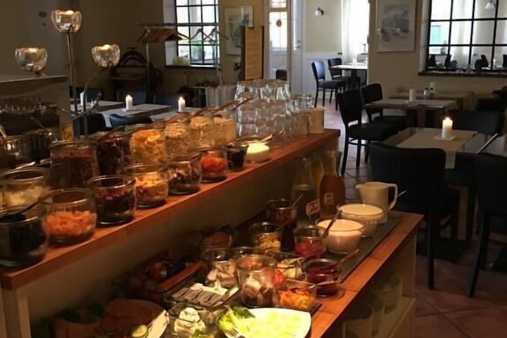 Dining Photos