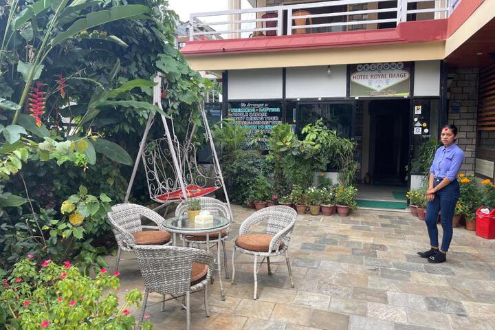 Hotel Royal Image