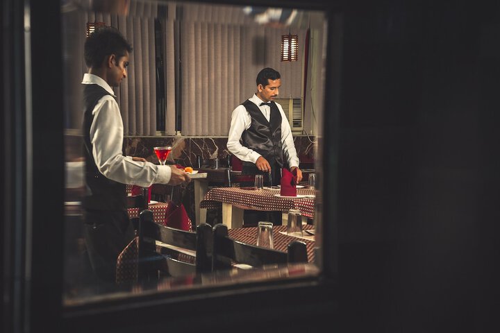 Dining 37 of 53