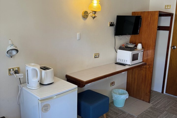 Room 2 of 29