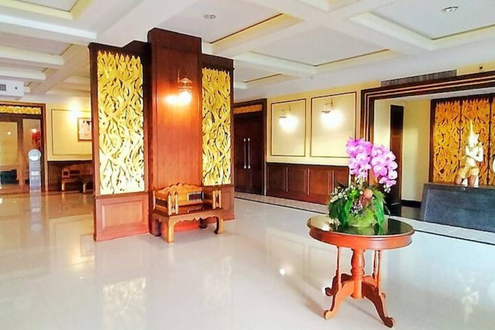 Hotel Interior 6 of 192