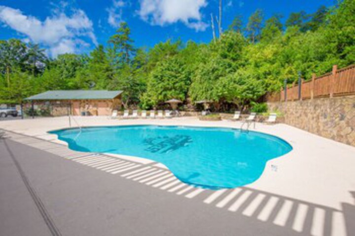 Pool 47 of 110