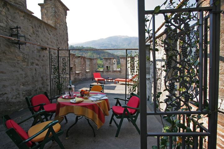 Terrace/Patio 18 of 41