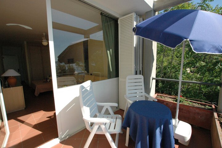 Terrace/Patio 15 of 59