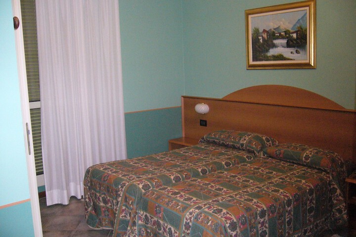 Room 13 of 45