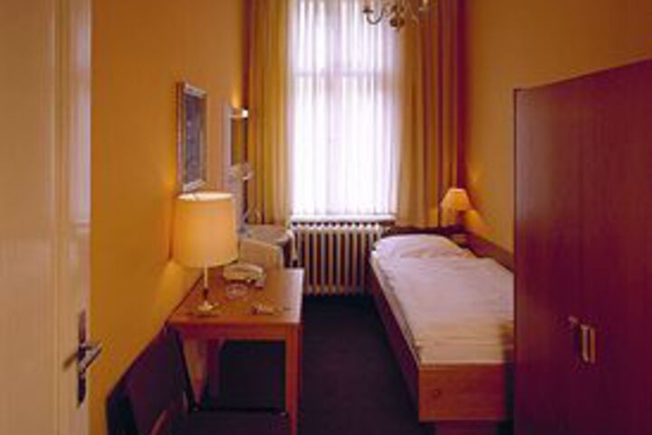 Suite Room