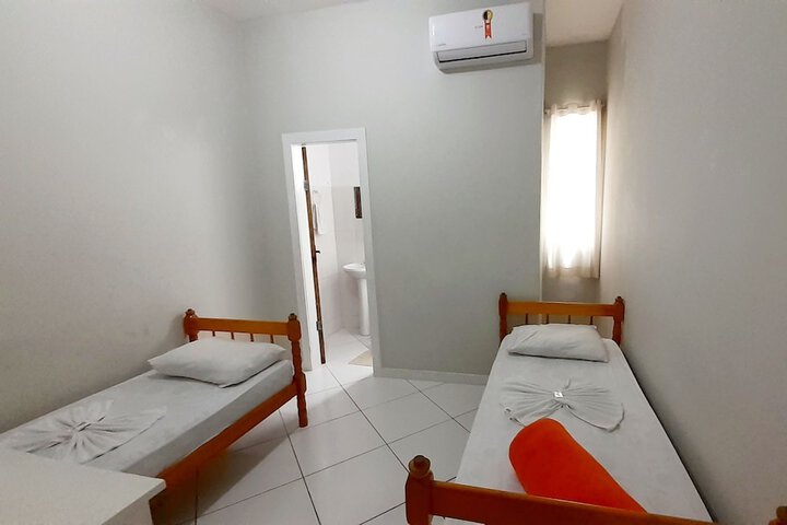 Room 7 of 43
