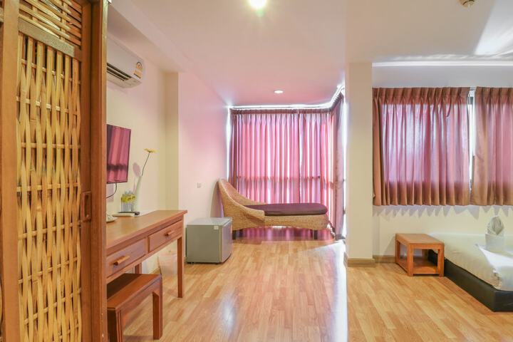 Room 25 of 59