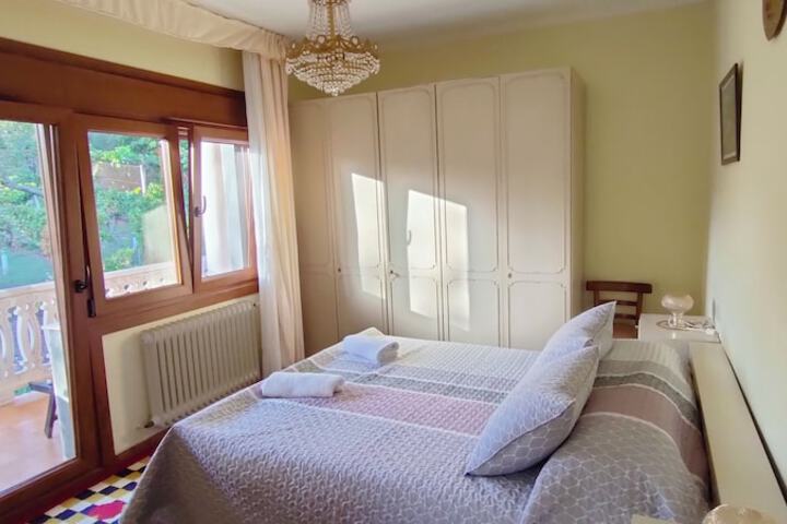 Room 10 of 47