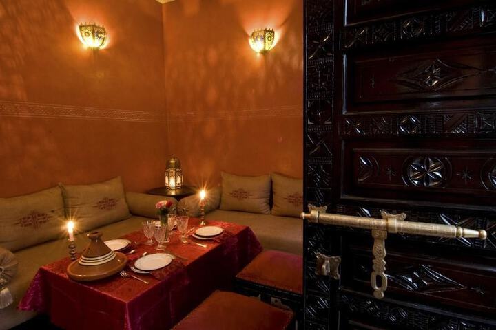 Dining Photos